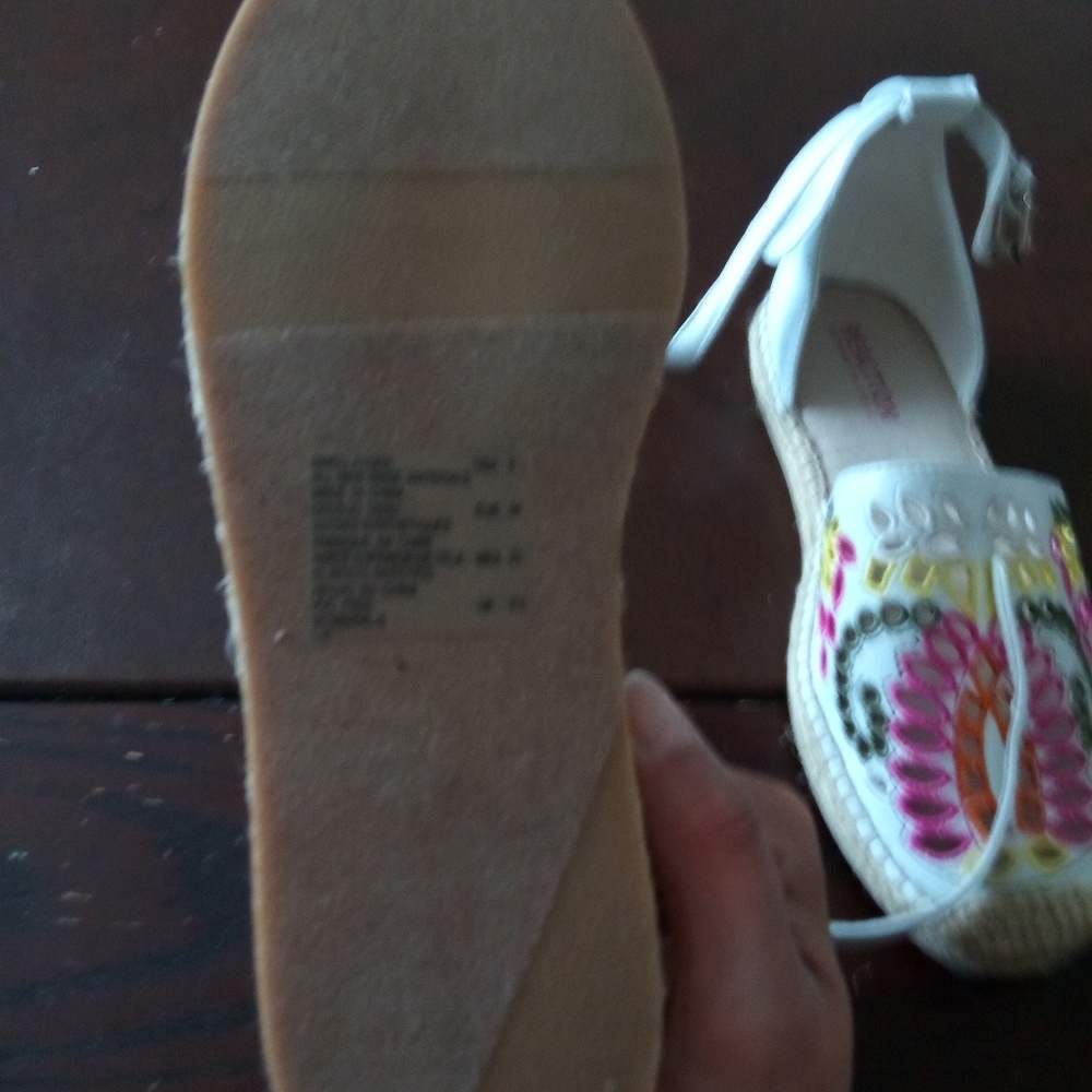 Kenneth Cole Reaction Espadrilles